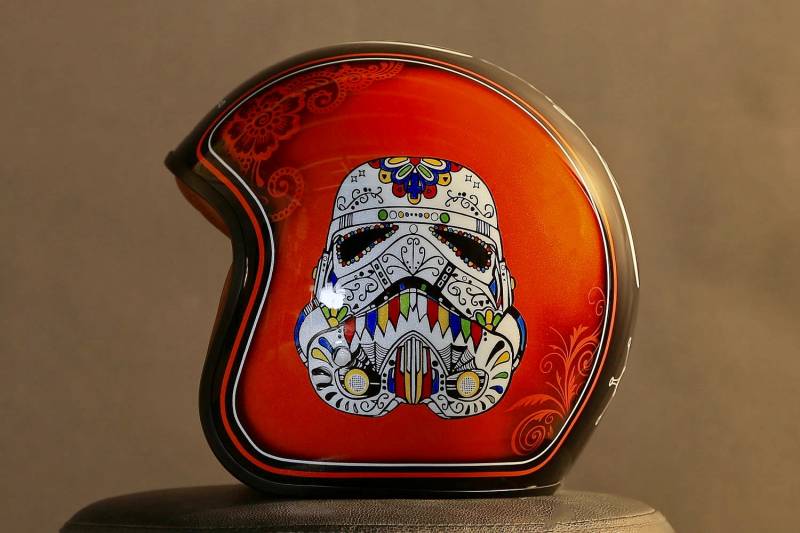 Helmet custom paint